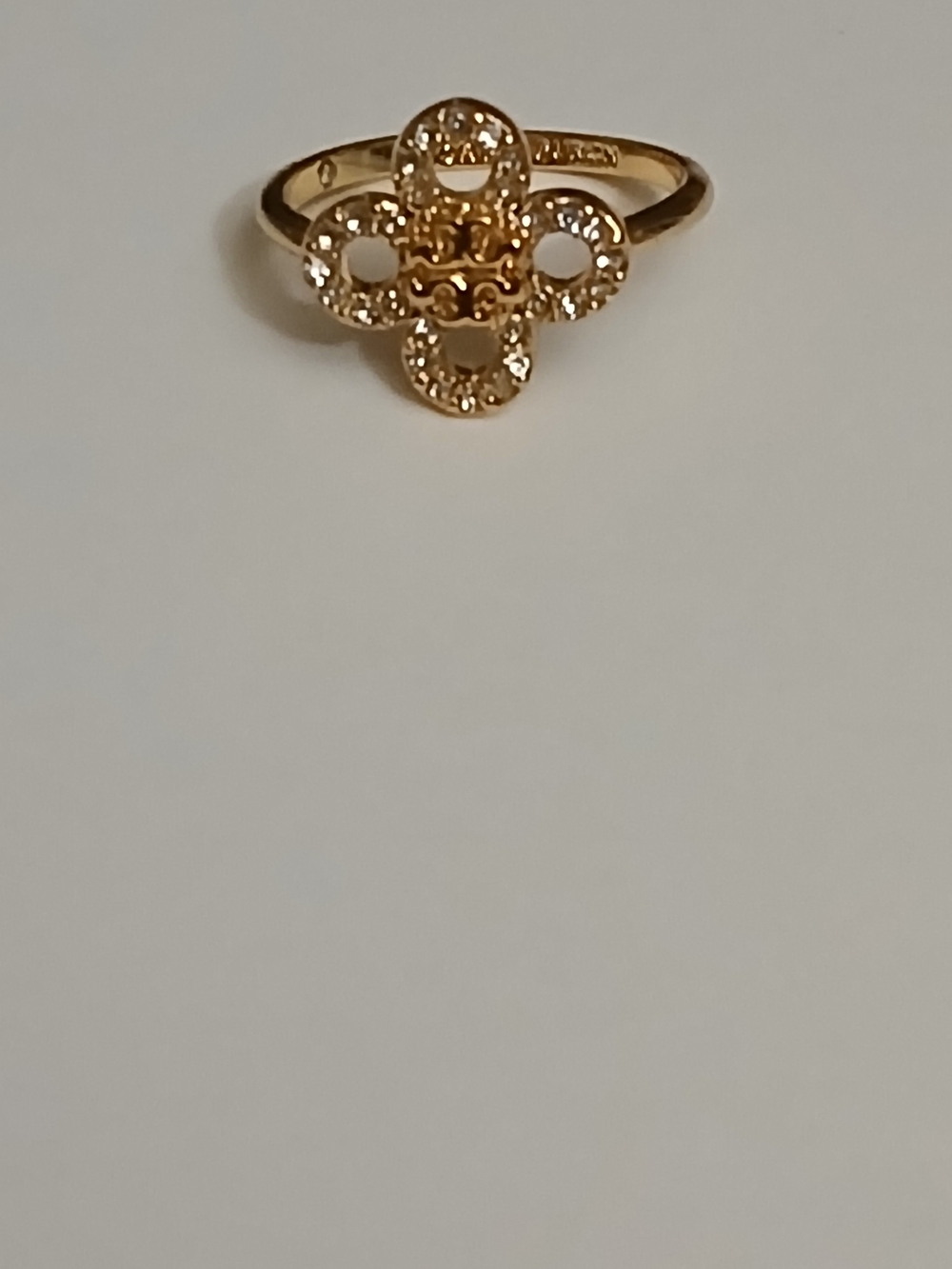 Authentic Tory Burch Kira Clover Pave` Ring Size 7 - Picture 4 of 5